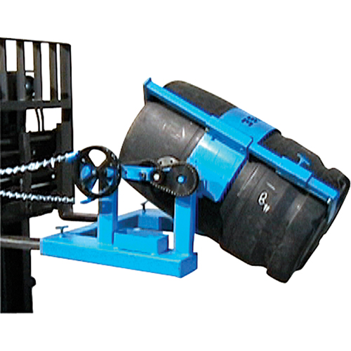 Leveur de baril pour chariot &eacute;l&eacute;vateur, Baril de 55 gal. US (45 gal. imp.), Capacit&eacute; 1500 lb/680 kg Planification Entrepots Molloy