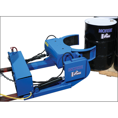 Manipulateur de baril mont&eacute; sur fourches Grip+Go &agrave; prise motoris&eacute;e, Baril de 15 - 55 gal. US (12,5 - 45 gal. imp.), Capacit&eacute; 1500 lb/680 kg Planification Entrepots Molloy