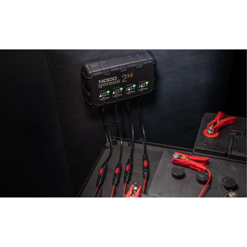Chargeur de batterie 4 sorties de 8 A Genius 2X4 Planification Entrepots Molloy