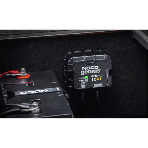 Chargeur de batterie embarqu&eacute; &agrave; 1 sortie de 10 amp&egrave;res GenPro10X1 Genius Planification Entrepots Molloy