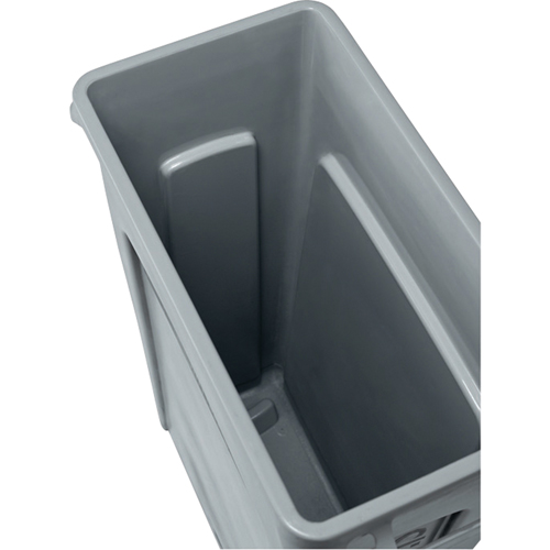 Slim Jim&reg; Container with Venting Channels, Plastic, 23 US gal. Planification Entrepots Molloy