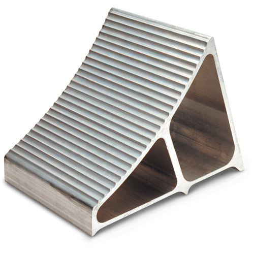 Cales-roue en aluminium, 7" la x 11-1/2" p x 8" h Planification Entrepots Molloy
