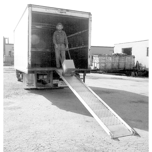 Aluminum Walk ramps with Perforated Traction Grip, 1700 lbs. Capacity, 24" W x 10' L Planification Entrepots Molloy