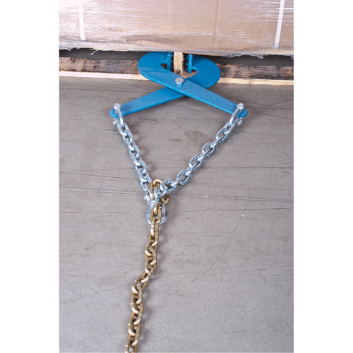 Pallet Puller, 16 lbs. Weight, 7" Jaw Opening, 5000 lbs. Pulling Capacity, 3" Jaw Height Planification Entrepots Molloy