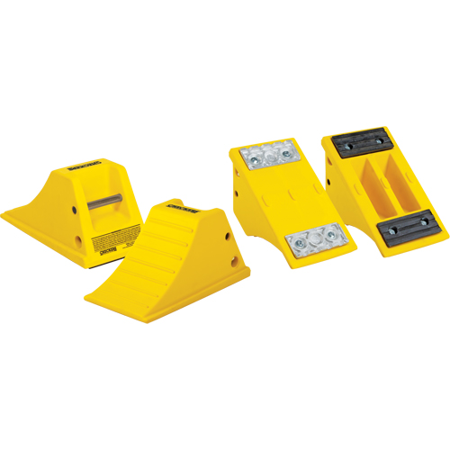 All-Terrain Wheel Chocks, Urethane, Yellow, 8-1/2" W x 15-1/2" D x 8-1/4" H Planification Entrepots Molloy