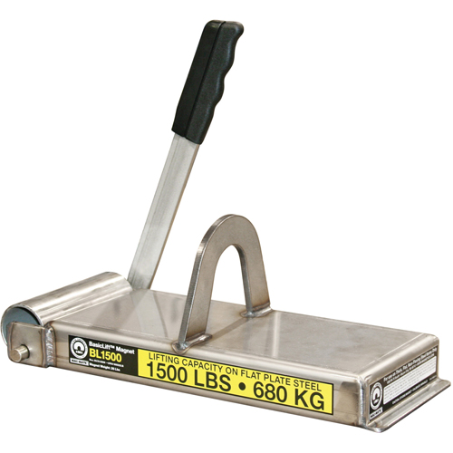 &eacute;lectro-aimants de levage de base, Capacit&eacute; de retenue 1500 lb (0,75 tonne), 14-1/2" lo x 5-5/8" la x 5-1/2" h Planification Entrepots Molloy