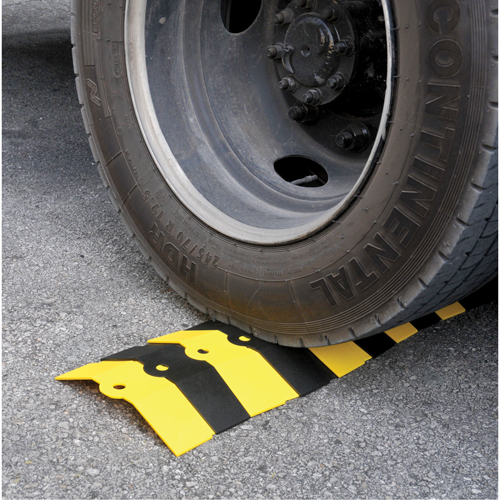 Syst&egrave;me de protection de c&acirc;bles Ultra-Sidewinder - grand , 34" x 13,675" x 2,13", 13500 lb (6,75 tons) Planification Entrepots Molloy