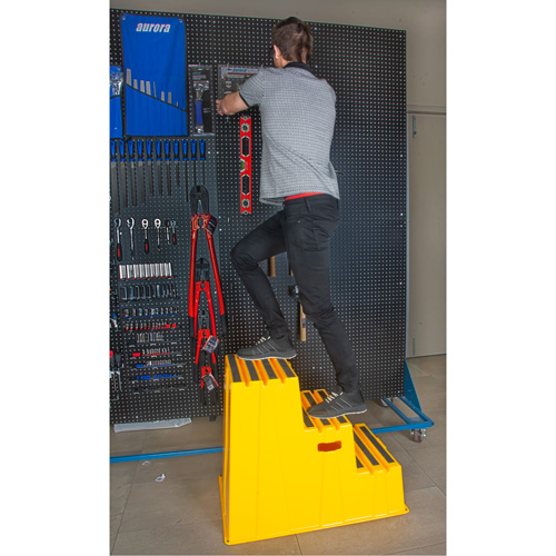 Industrial Step Stool, 3 Steps, 34-13/16" x 22-7/16" x 28-1/2" High Planification Entrepots Molloy