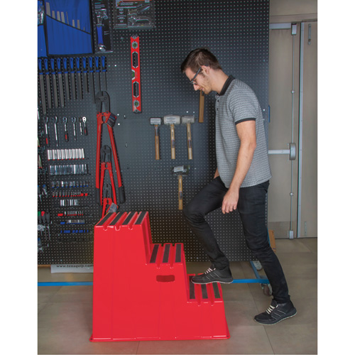 Escabeau industriel, 3 marches, 34-13/16" x 22-7/16" x Hauteur 28-1/2" Planification Entrepots Molloy