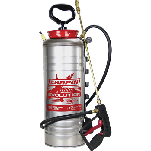Pulv&eacute;risateur de b&eacute;ton &agrave; r&eacute;servoir Evolution, 3,5 gal. (13,2 L), Acier inoxydable, Lance de 19" Planification Entrepots Molloy