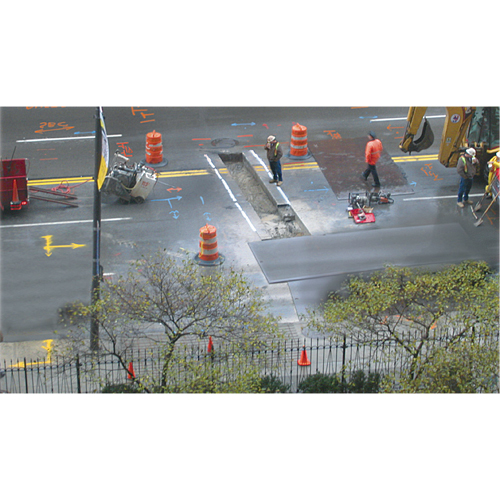 Industrial Quik-Mark Solvent-Based Inverted Marking Paint, 17 oz., Aerosol Can Planification Entrepots Molloy