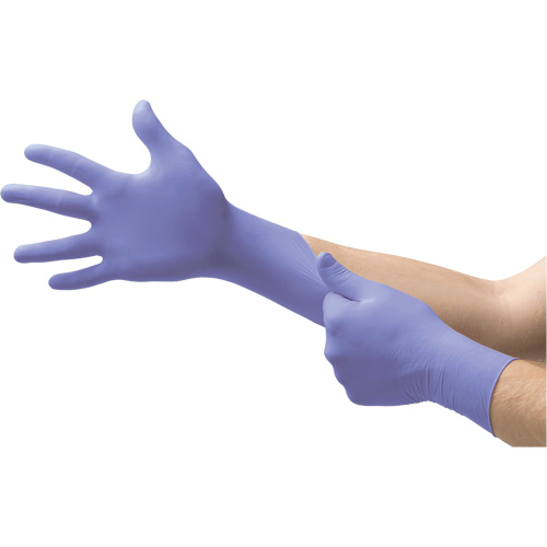 Gants d'examen SE SU-690 Supreno, Grand, Nitrile, 7,1 mils, Sans poudre, Mauve, Classe 2 Planification Entrepots Molloy