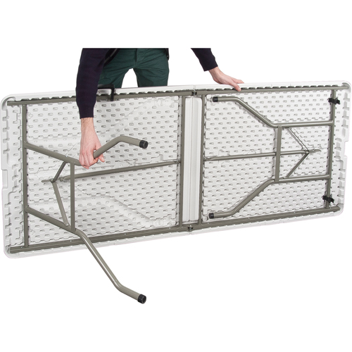 Table se pliant en deux, Rectangulaire, 72" l x 30" la, Poly&eacute;thyl&egrave;ne, Blanc Planification Entrepots Molloy