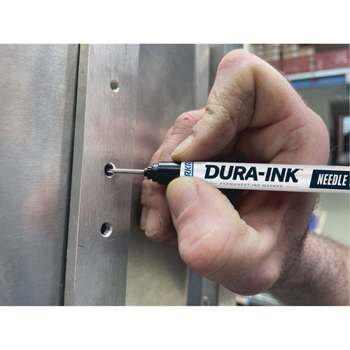 Dura-Ink&reg; #5 Permanent Marker, Black, Micro Tip Tip Planification Entrepots Molloy