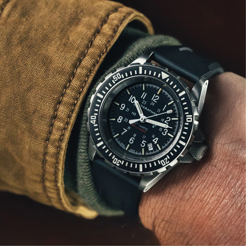 Grande montre automatique de plong&eacute;e, Num&eacute;rique, &agrave; piles, 41 mm, Noir Planification Entrepots Molloy