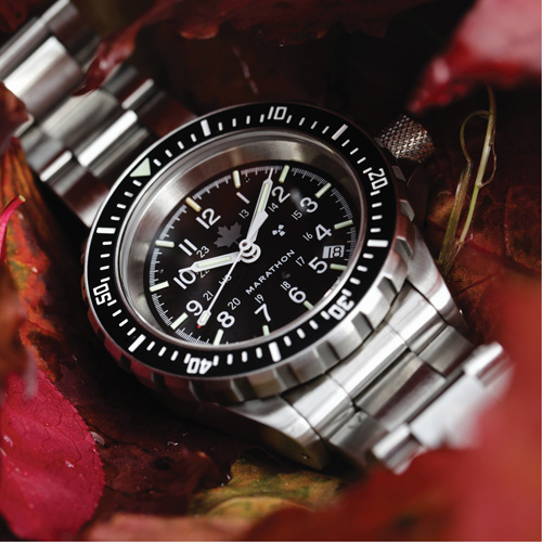 Grey Maple Large Diver's Automatic Watch with Stainless Steel Bracelet, Digital, Battery Operated, 41 mm, Silver Planification Entrepots Molloy