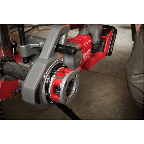 Fili&egrave;re &agrave; tuyau compacte M18 Fuel, Filetage de la tige 1-1/4" Planification Entrepots Molloy