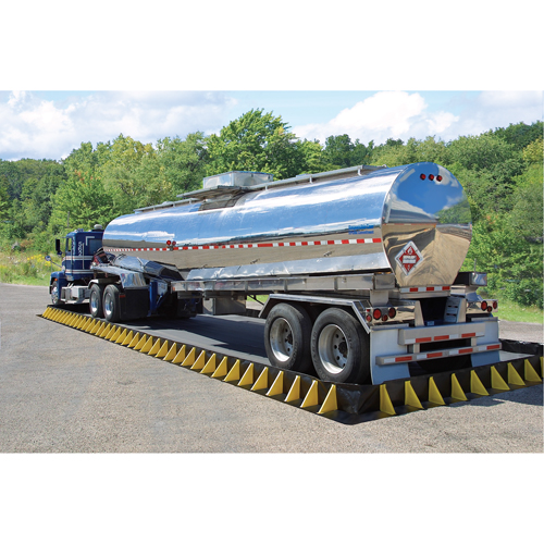 Berme repliable Stinger, Capacit&eacute; 5610 gal. US, 50' la x 15' lo x 12" h, Support &agrave; encliqueter Planification Entrepots Molloy
