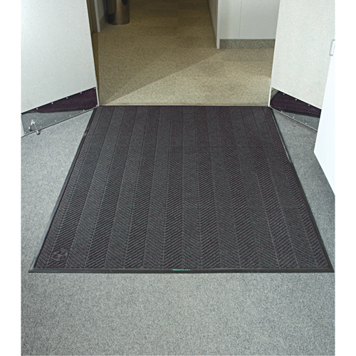 Waterhog&reg; Eco Elite Matting, Wiper/Scraper, 6' x 8' x 3/8", Grey Ash Planification Entrepots Molloy
