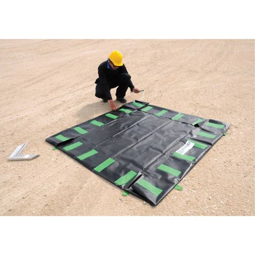 Berme Ultra-Containment Berm, Capacit&eacute; 3590 gal. US, 12' la x 40' lo x 12" h, Support en L Planification Entrepots Molloy