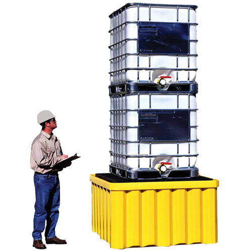 Palette antid&eacute;versement avec drain Ultra-IBC Spill Pallet , Capacit&eacute; de d&eacute;versement 400 gal. US, 58,75" x 58,75" x 33" Planification Entrepots Molloy