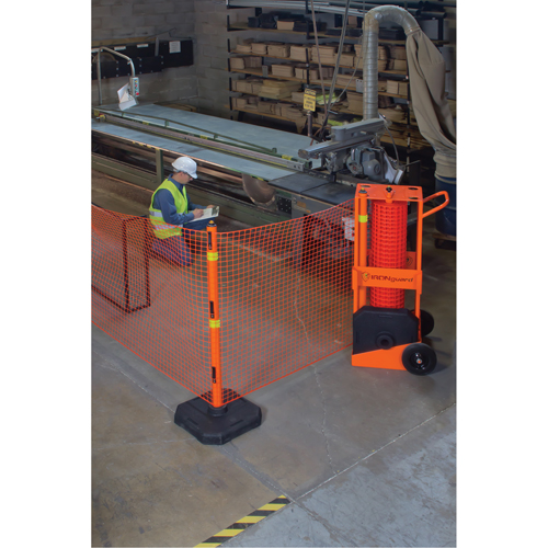 Portable Safety Zone, 100' L, Steel, Orange Planification Entrepots Molloy
