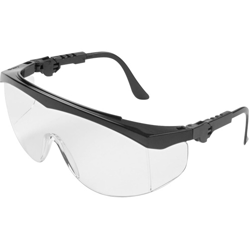 Lunettes de s&eacute;curit&eacute; Tomahawk, Lentille Transparent, Anti-&eacute;gratignures, R&eacute;pond ou surpasse la norme CSA Z94.3 Planification Entrepots Molloy