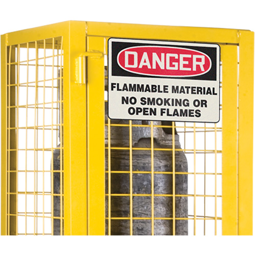 Armoire de s&eacute;curit&eacute; pour cylindres de gaz conforme aux normes de la CSA, nbre de bouteilles: 2, 17" , 17" , 69" , Jaune Planification Entrepots Molloy