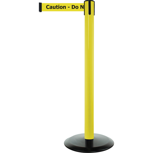 Advance TensaBarrier&reg; Barrier Post, Steel, 36" H, Black/Yellow Tape, 7.5' Tape Length Planification Entrepots Molloy