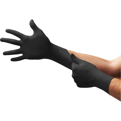Gants d'examen MidKnight, Moyen, Nitrile, 4,7 mils, Sans poudre, Noir, Classe 2 Planification Entrepots Molloy