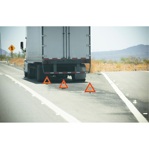 Ensemble de r&eacute;flecteurs triangulaires Planification Entrepots Molloy