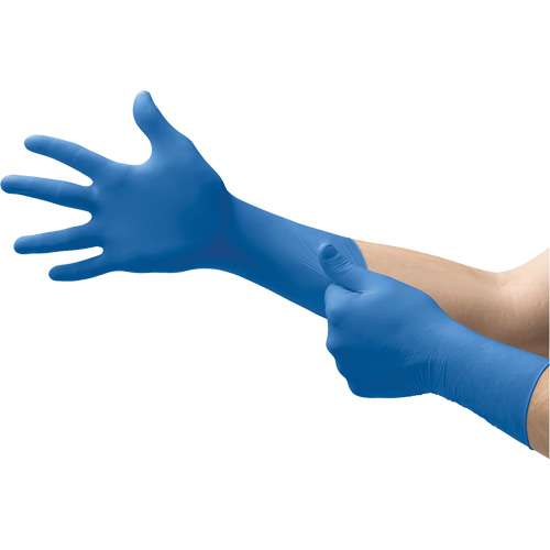 Gants dexamen m&eacute;dical Microflex SafeGrip SG-375, Petit, Latex, 11 mils, Sans poudre, Bleu, Classe 2 Planification Entrepots Molloy