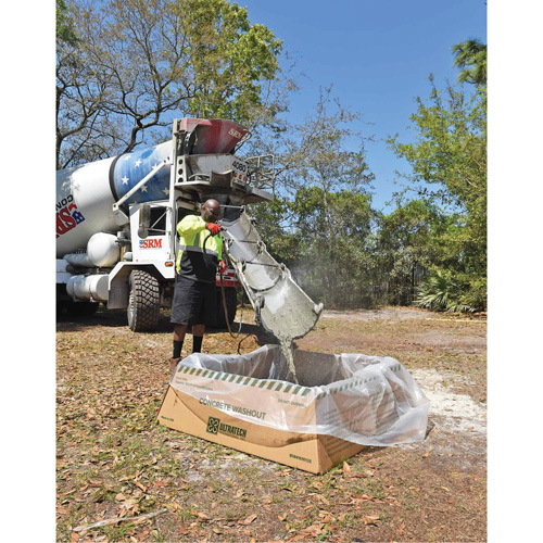 Berme de lavage de b&eacute;ton &eacute;conomique Ultra-Concrete, Capacit&eacute; 140 gal., 4' la x 4' lo x 15" h Planification Entrepots Molloy