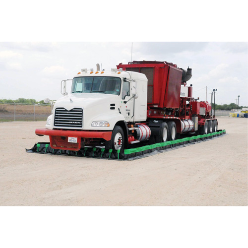 Berme Ultimate Copolymer 2000 Ultra-Containment Berm, Capacit&eacute; 2333 gal. US, 12' la x 26' lo x 12" h, Support &agrave; charni&egrave;re Planification Entrepots Molloy