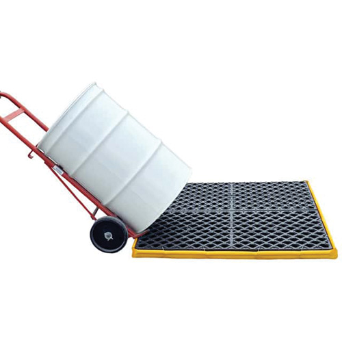 Ultra-Spill Deck flexible, &agrave; vessie, 4 barils, Capacit&eacute; de d&eacute;versement 110 gal. US, 51" x 48" x 5" Planification Entrepots Molloy