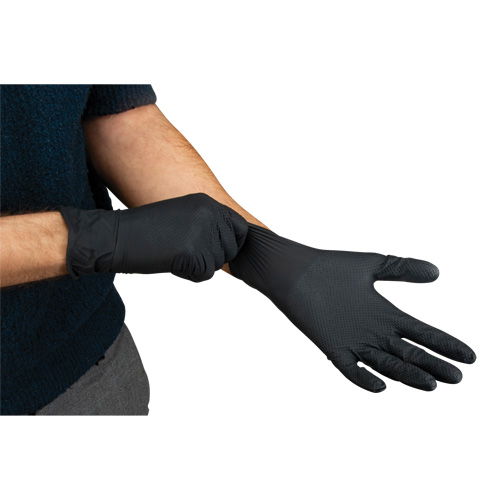 Heavyweight Tactile Grip Examination Gloves, X-Large, Nitrile, 8-mil, Powder-Free, Black Planification Entrepots Molloy
