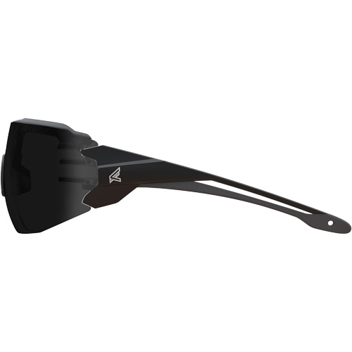 Lunettes de s&eacute;curit&eacute; Taven, Lentille Fum&eacute;e, Anti-&eacute;gratignures/Pare-vapeur, ANSI Z87+/MCEPS GL-PD 10-12/R&eacute;pond ou surpasse la norme CSA Z94.3 Planification Entrepots Molloy