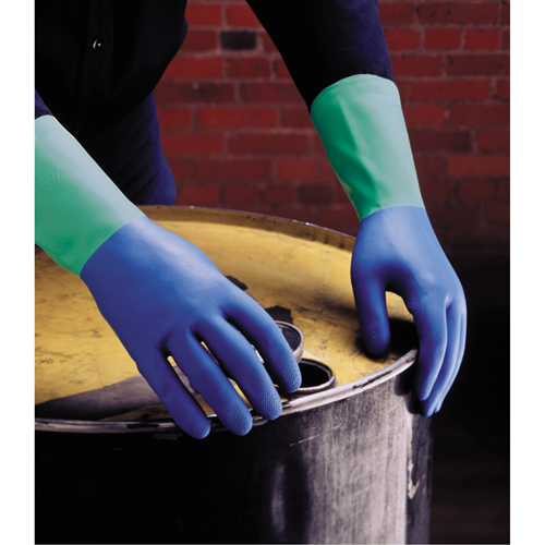Gants Protector, Taille 6/Petit/6,5, 13" lo, Nitrile/Latex de caoutchouc, Doublure en Ouat&eacute;e, 28 mils Planification Entrepots Molloy