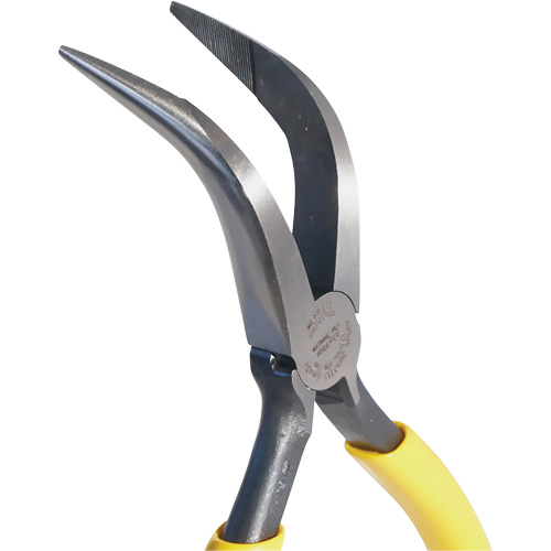 Pince &agrave; bec long recourb&eacute;e, 6-1/4" lo Planification Entrepots Molloy