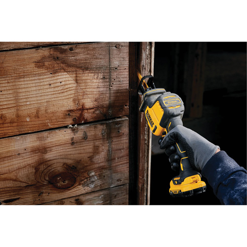 Scie alternative sans fil Max* (outil seulement), 12 V, Lithium-ion Bloc-pile, 0-2800 coups/min Planification Entrepots Molloy