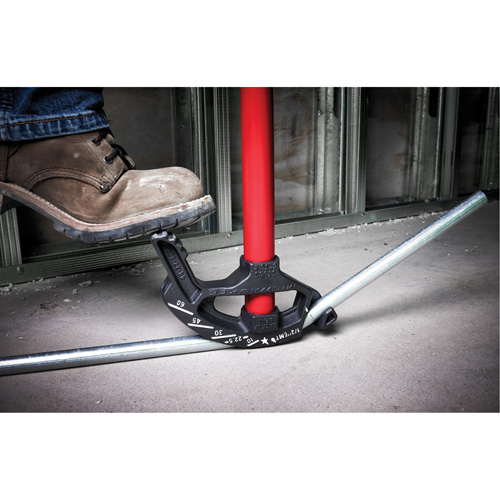 Machine &agrave; plier les conduits en fer Planification Entrepots Molloy