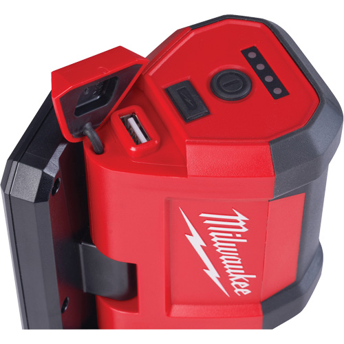 Projecteur &agrave; faisceau large pour entretien et r&eacute;paration avec chargeur USB M12 Rover, DEL, 700 lumens Planification Entrepots Molloy