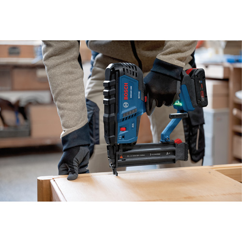 Brushless 18-Gauge Brad Nailer (Tool Only), 18 V, Lithium-Ion Planification Entrepots Molloy