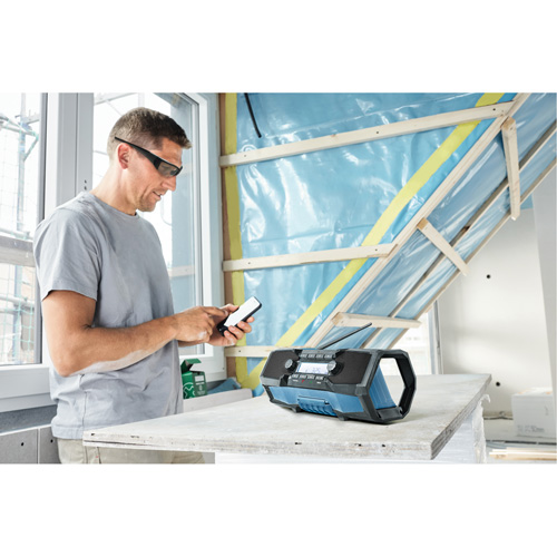 Compact Jobsite Radio with Bluetooth&reg; 5.0, Lithium-Ion, 18 V Planification Entrepots Molloy