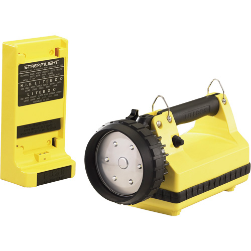 E-Flood&reg; LiteBox&reg; Lantern with Vehicle Mount System, LED, 615 Lumens, 8 Hrs. Run Time, Rechargeable Batteries, Included Planification Entrepots Molloy