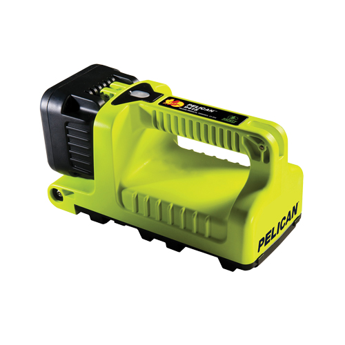 Lantern, LED, 588 Lumens, C Batteries Planification Entrepots Molloy