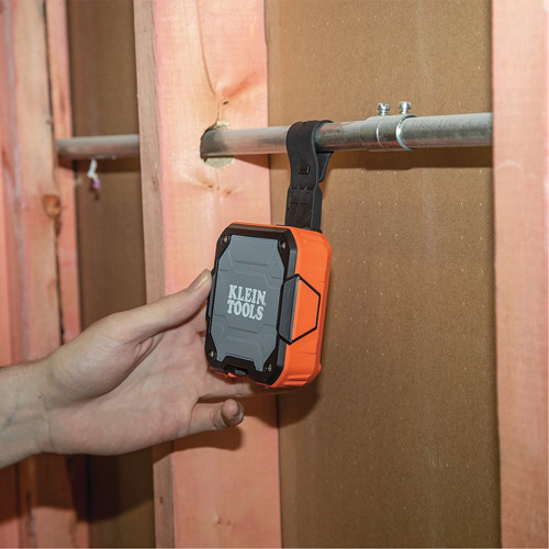 Wireless Jobsite Speaker (Tool Only), Lithium-Ion Planification Entrepots Molloy