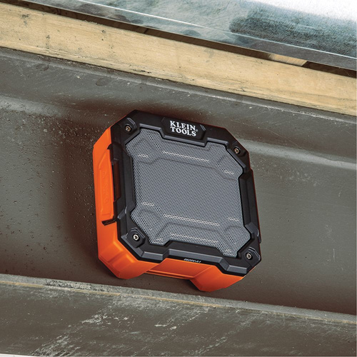 Bluetooth&reg; Jobsite Speaker with Magnet & Hook (Tool Only), Lithium-Ion Planification Entrepots Molloy