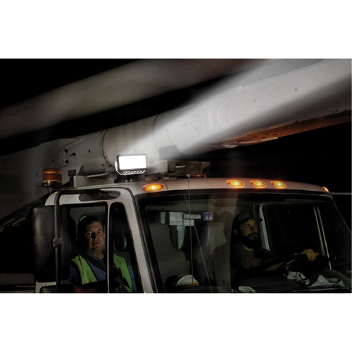 Utility Remote Control Search Light Kit, LED, 4250 Lumens Planification Entrepots Molloy