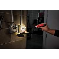 D&eacute;tecteur de tension avec DEL et testeur de prise DDFT, 50 V - 1000 V, Alerte Affichage & son Planification Entrepots Molloy